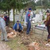 Budowa ogrodzenia cmentarza-2008r.